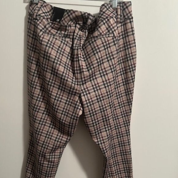 Torrid Plaid Tan/Black/Burgundy Double-Knit ankle skinny pants, size 18 - Picture 3 of 6
